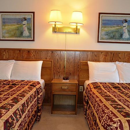 Viking Motel Lindsborg Δωμάτιο φωτογραφία