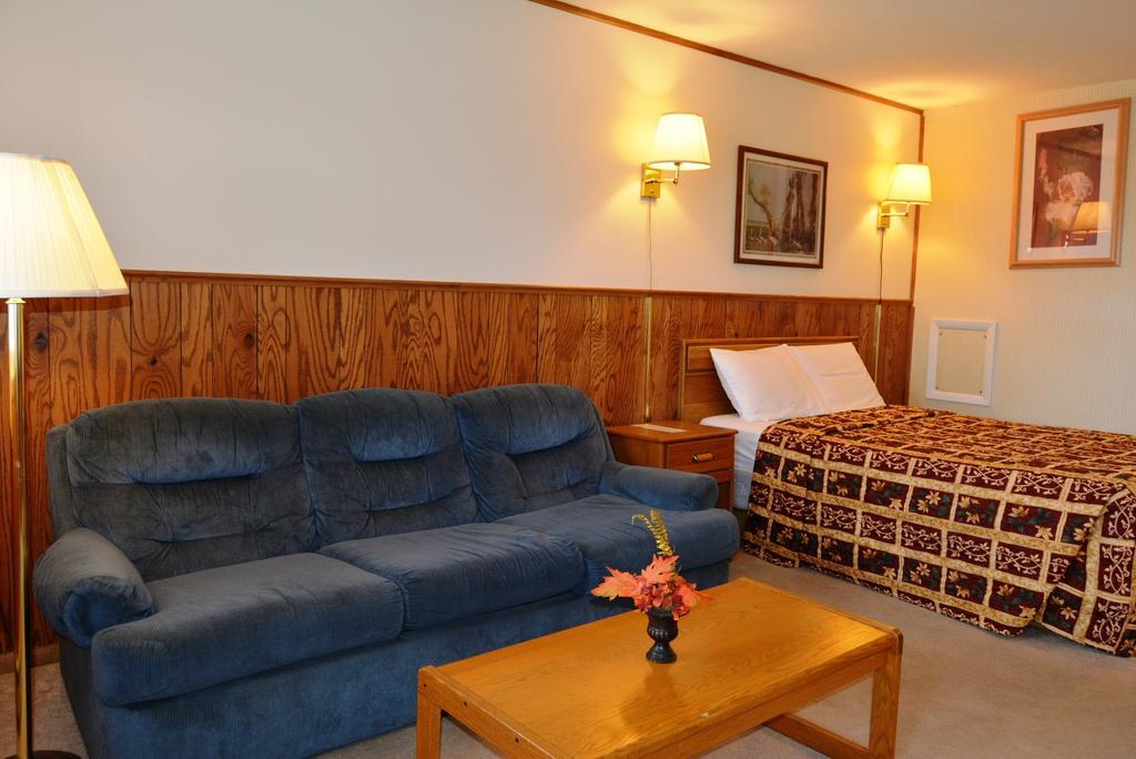 Viking Motel Lindsborg Δωμάτιο φωτογραφία