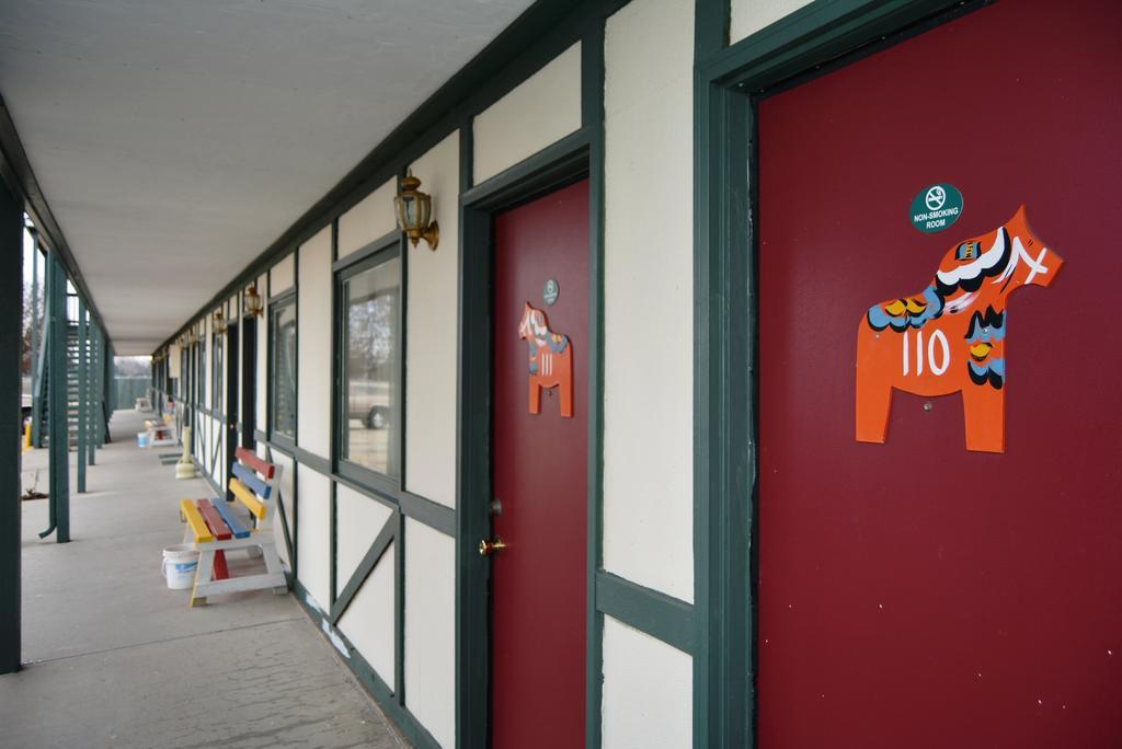 Viking Motel Lindsborg Εξωτερικό φωτογραφία